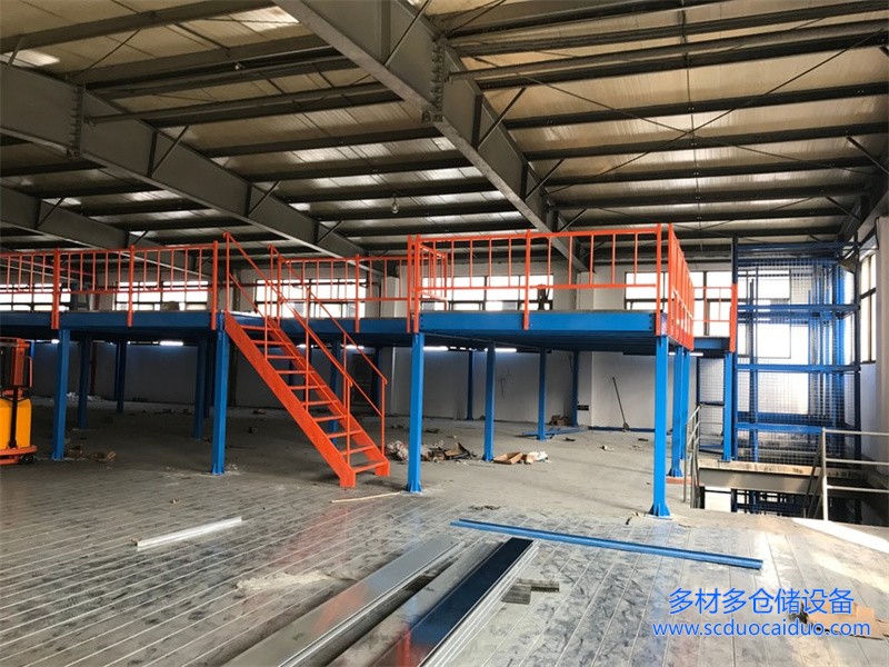 成都车间增层钢平台安装过程