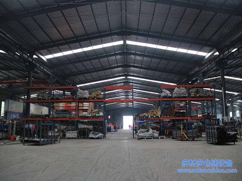 四川多材多仓储设备工厂大门